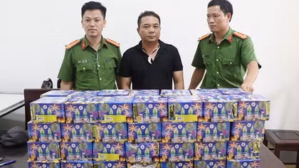 Ngăn chặn pháo lậu tập kết từ vùng biên