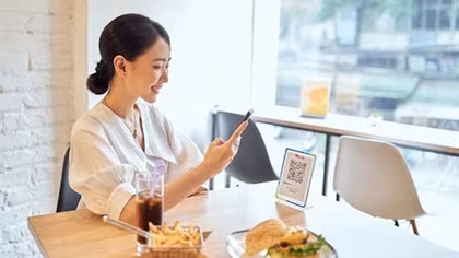 Thanh toán không tiền mặt "lên ngôi" nhờ dịch bệnh