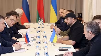 Nga "bật đèn xanh" với đề xuất của Ukraine nhưng không thương lượng về Crimea