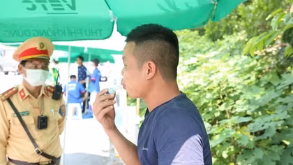 Thủ tướng yêu cầu đảm bảo trật tự ATGT dịp nghỉ Lễ Quốc khánh 2/9