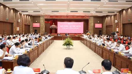 Công chức Thủ đô: Có tình trạng ỷ lại, đùn đẩy, né tránh