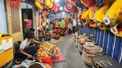 Nghề làm đầu lân ở xứ Huế