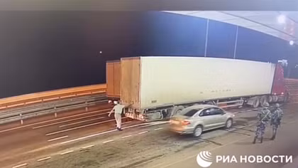 Nga bắt 8 nghi phạm, hé lộ cách ngụy trang khối thuốc nổ vụ tấn công cầu Crimea