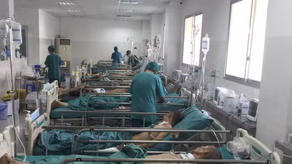 Bệnh viện Thủ Đức nói gì vụ 4 bác sĩ "chạy sô" liên tỉnh?