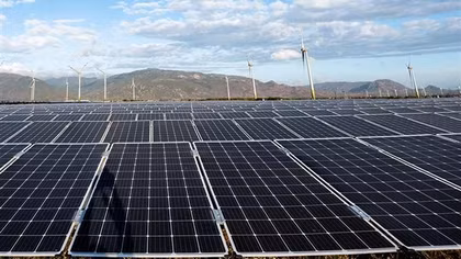 EVN lên tiếng việc dừng phần công suất 172,12 MW của Nhà máy Điện mặt trời Trung Nam – Thuận Nam