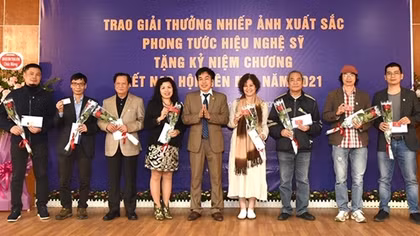 Trao 28 tác phẩm đoạt Giải thưởng Nhiếp ảnh xuất sắc năm 2021