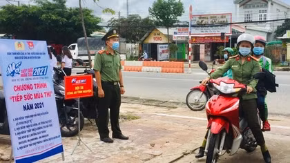 Lực lượng Công an đảm bảo an ninh, trật tự kỳ thi tốt nghiệp THPT