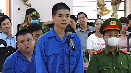 Tuyên 16 năm tù tên trộm dùng búa đinh đánh chủ nhà nguy kịch
