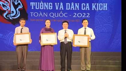 Ba vở diễn đoạt Huy chương Vàng Liên hoan Tuồng và Dân ca toàn quốc