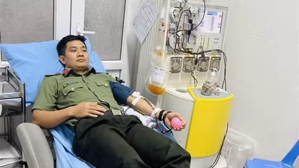 Thượng úy Công an 20 lần hiến máu và tiểu cầu cứu bệnh nhân