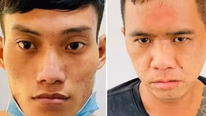 Mang súng, bình xịt hơi cay đi trộm xe máy