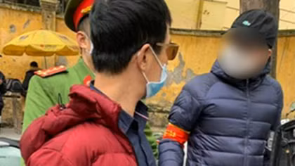 Quay xe né chốt 141 vì mang theo ma túy