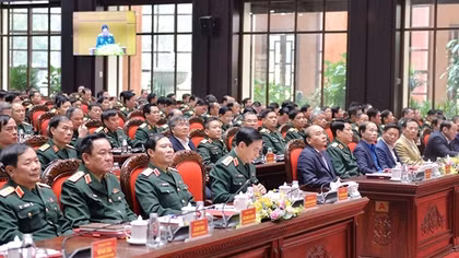 Bảo vệ vững chắc độc lập, chủ quyền, thống nhất, toàn vẹn lãnh thổ, biển đảo, vùng trời của Tổ quốc