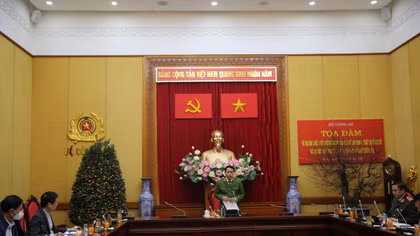 Tọa đàm về dự án Luật Lực lượng tham gia bảo vệ an ninh, trật tự cơ sở và Luật Trật tự, an toàn giao thông đường bộ