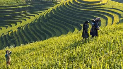 Nghệ thuật đưa địa danh vào thơ