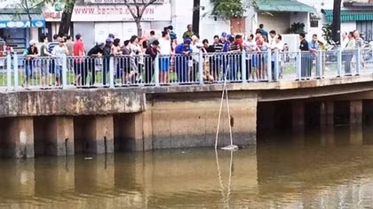 Điều tra vụ thi thể bị trói tay chân nổi dưới kênh Vàm Thuật