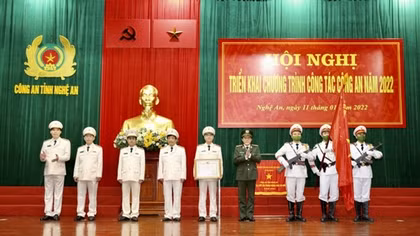 Nhiều kết quả đáng ghi nhận ở Công an tỉnh 7 năm liền được Chính phủ tặng Cờ