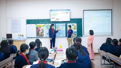 Khẩn trương tuyển dụng 27.850 biên chế giáo viên trong năm học 2022-2023