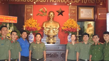 Tuổi trẻ Công an TP Hồ Chí Minh và hành trình theo bước chân những người anh hùng