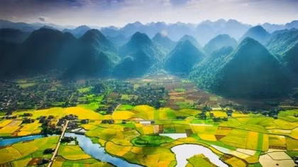 Miền Bắc nắng nóng, nhiệt độ tăng cao; Trung bộ nhiều nơi trên 38 độ C