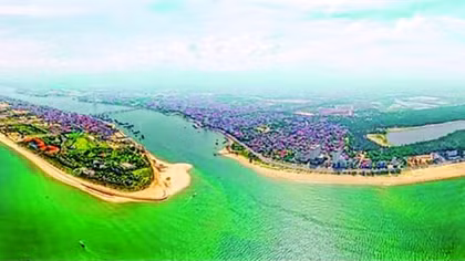 Mùa thơm làng biển