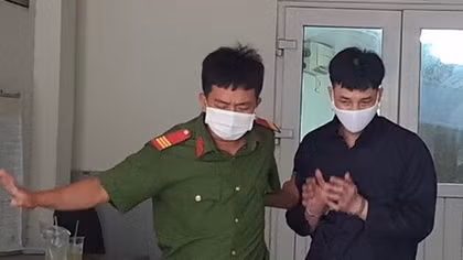 Phạt 20 năm tù kẻ nhiều lần xâm hại cháu gái của vợ