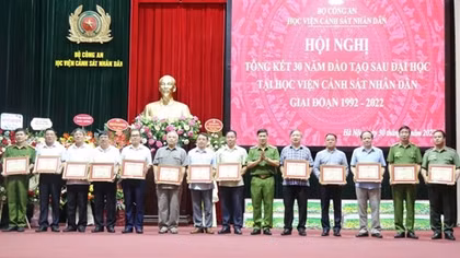 Học viện CSND tổng kết 30 năm đào tạo sau đại học