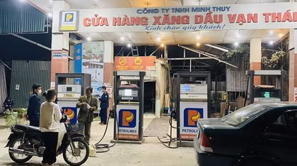 Bộ Công thương chỉ đạo 2 nhà máy lọc hóa dầu tăng tối đa công suất