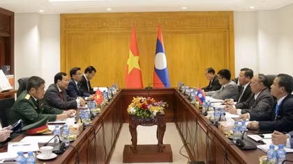 Tăng cường hợp tác giữa Ủy ban Quốc phòng và An ninh hai nước Việt Nam - Lào