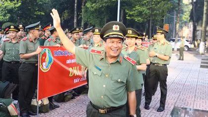 Sinh viên an ninh "3 cùng” với dân trong chiến dịch Mùa hè xanh