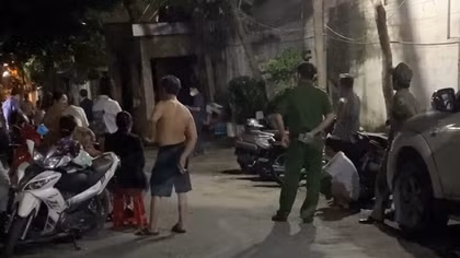 Giành chỗ phơi đồ trong phòng trọ, 1 người bị đâm tử vong