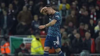 CĐV Arsenal đòi CLB "tống cổ" Granit Xhaka