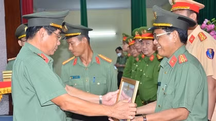 Công an Đồng Tháp trấn áp mạnh hoạt động “tín dụng đen”