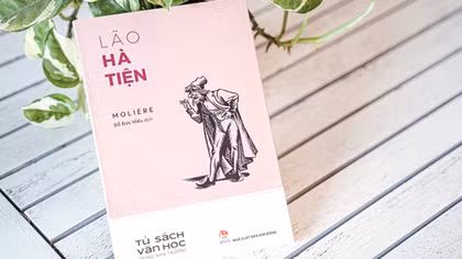 Ai hà tiện hơn?