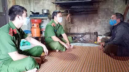 Ghi dưới chân dãy Ngọc Linh