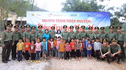 Về Xín Mần sẻ chia khó khăn với đồng bào vùng cao biên giới