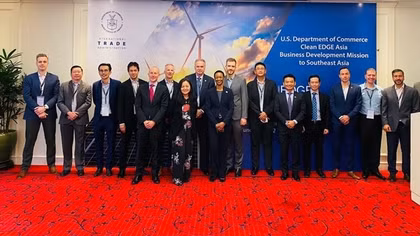 Phái đoàn Thương mại Hoa Kỳ tìm kiếm cơ hội chuyển đổi năng lượng sạch ở Việt Nam