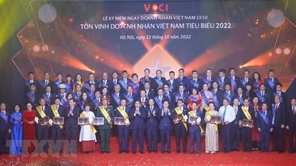 Thủ tướng đề nghị các doanh nhân trau dồi bản lĩnh nghề nghiệp và đạo đức kinh doanh