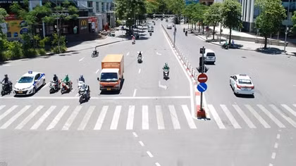 Nắng nóng từ Bắc vào Nam, chỉ số tia cực tím tăng cao