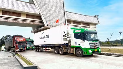 Giải pháp logistic qua cửa khẩu quốc tế Nam Giang cho doanh nghiệp Việt, Lào