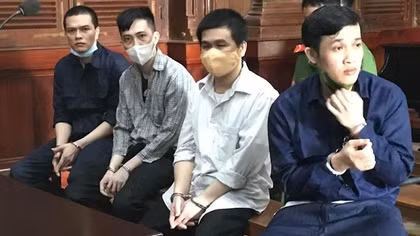 Một án tử hình, 3 án chung thân cho băng nhóm vận chuyển, cất giấu ma tuý và vũ khí quân dụng
