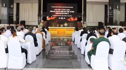 Tưởng niệm đồng bào, cán bộ, chiến sỹ hy sinh, tử vong trong đại dịch COVID-19