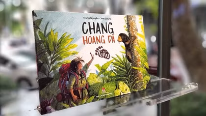 Mùa Xuân, hoa Tử Huyền và một tiếng nói mới