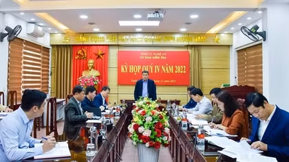 Xem xét hình thức kỷ luật Bí thư Huyện ủy Kỳ Sơn