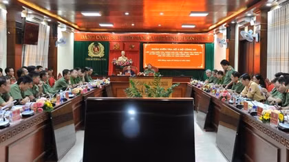 Nắm chắc tình hình, bám sát địa bàn, bảo đảm ANTT dịp cuối năm