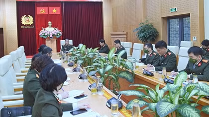Vì một cái Tết bình yên, an vui của Nhân dân
