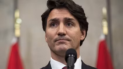 Thủ tướng Canada nhiễm COVID-19