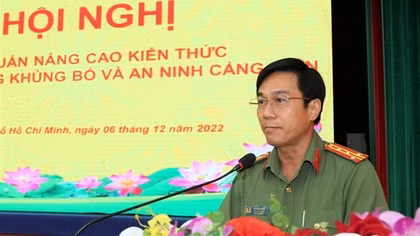 Tập huấn nâng cao kiến thức phòng, chống khủng bố và an ninh cảng biển