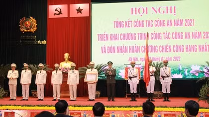 Công an Thủ đô “Lấy người dân làm trung tâm, vì nhân dân phục vụ”