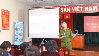 Tuyên truyền cách nhận biết và phòng tránh ma túy cho đoàn viên, thanh niên